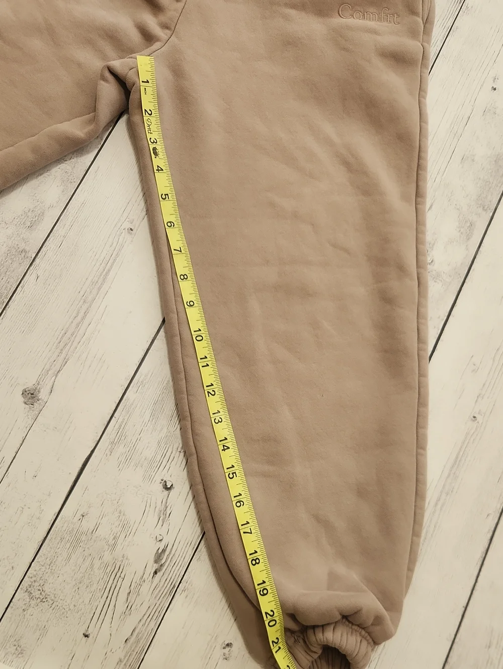 Comfrt Kids Size Large Light Brown Sweatpants Worn A Couple Times